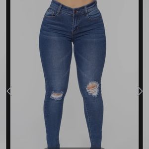 FASHION NOVA jeans